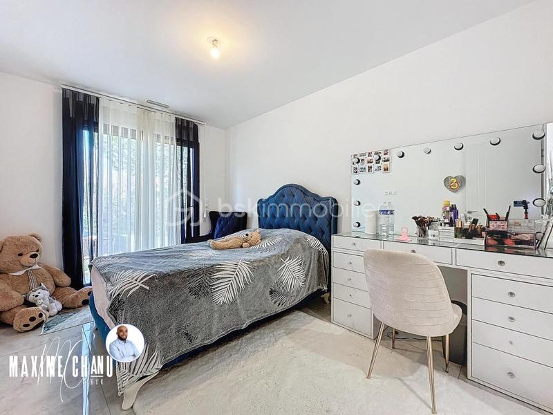 Maison - 190 m² - 6 pièces