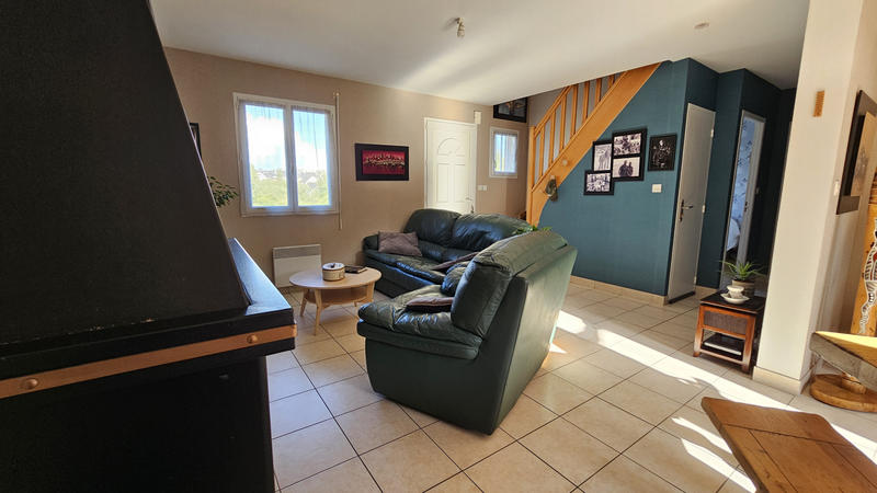 Maison - 96 m² - 4 pièces