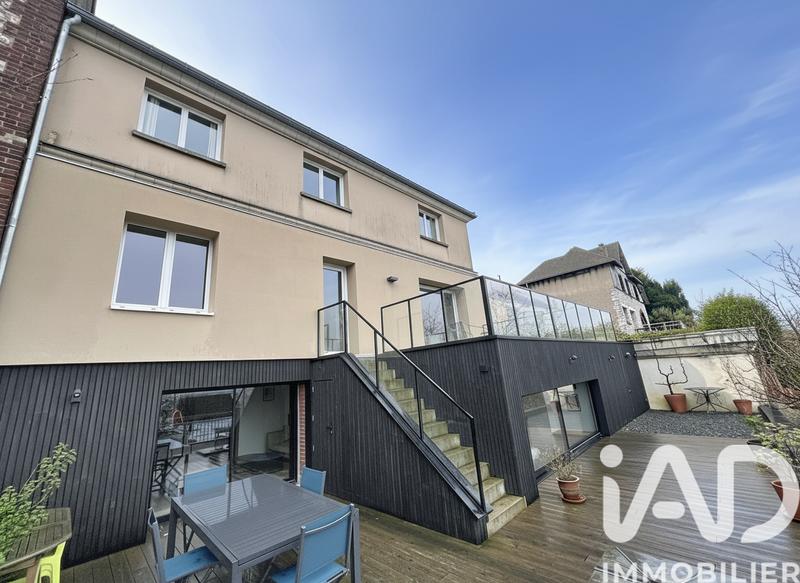 Maison de ville - 189 m² - 6 pièces