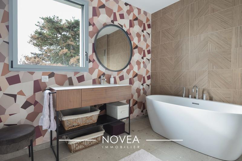 Maison contemporaine - 171 m² - 6 pièces