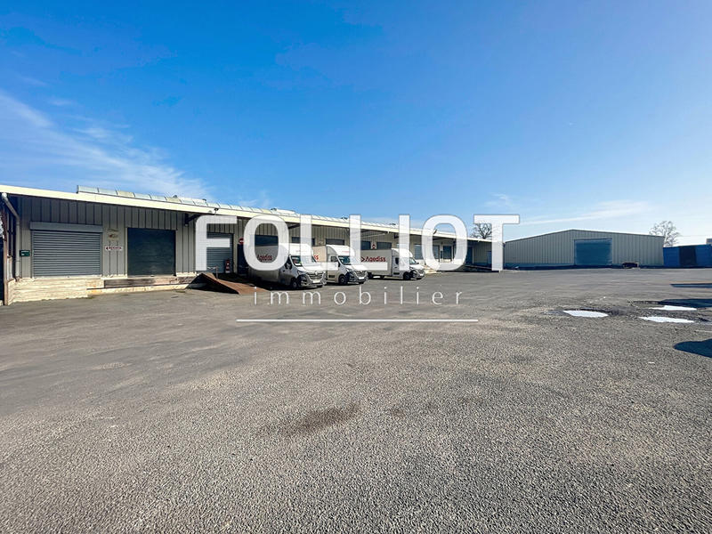 Local d'activité / Entrepôt - 1 470 m²