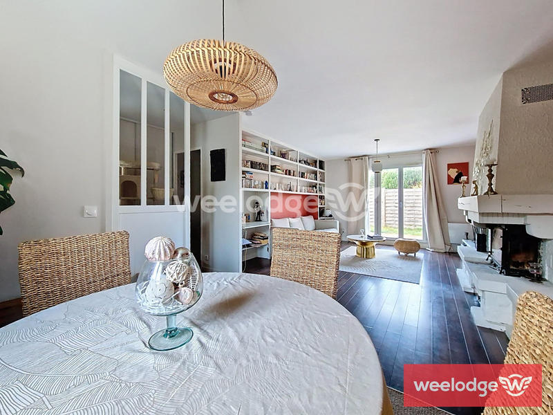 Maison - 96 m² - 5 pièces