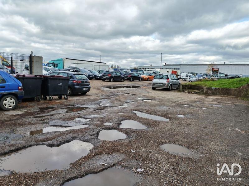 Local commercial - 825 m²