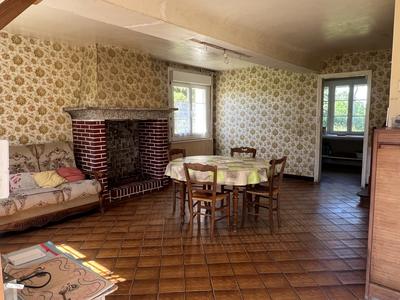 Maison ancienne - 124 m² - 7 pièces