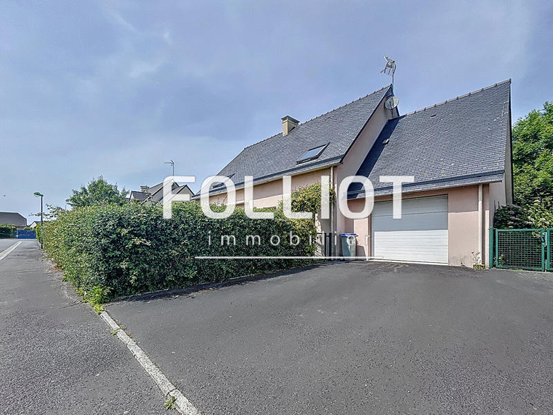 Maison - 137 m² - 6 pièces