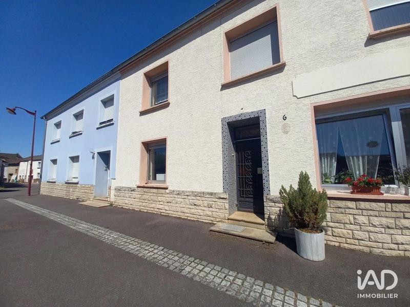 Maison - 224 m² - 7 pièces