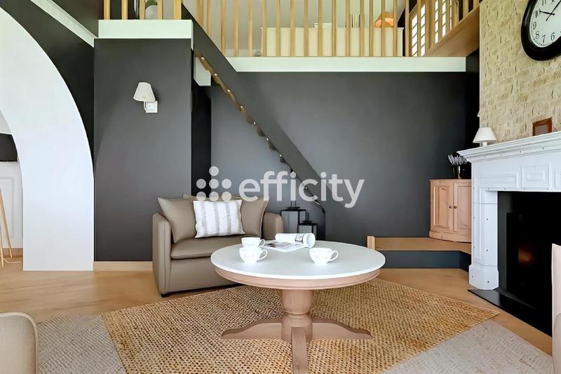 Maison - 320 m² - 9 pièces