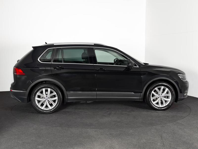 Volkswagen Tiguan 2.0 Tdi 150ch Type Carat Ja18 Cockpit Carplay Alcantara Full Led Gps Regul Acc Dsg