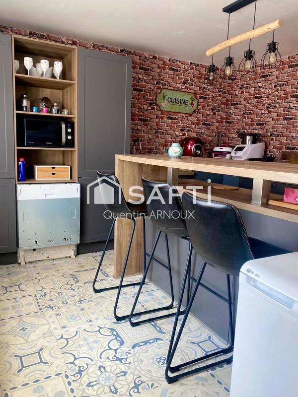 Maison - 207 m² - 5 pièces