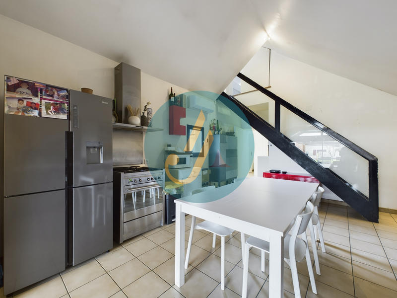 Maison - 145 m² - 5 pièces