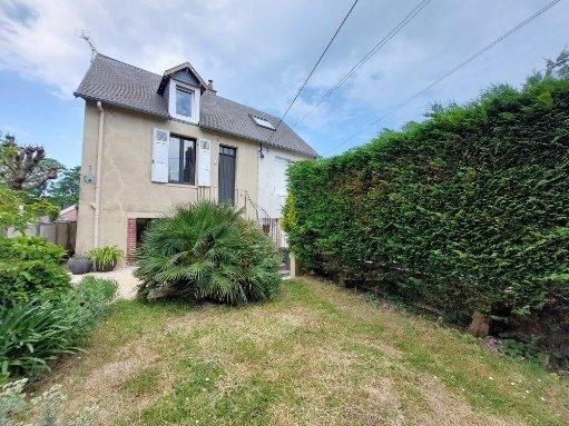 Maison - 75 m² - 5 pièces