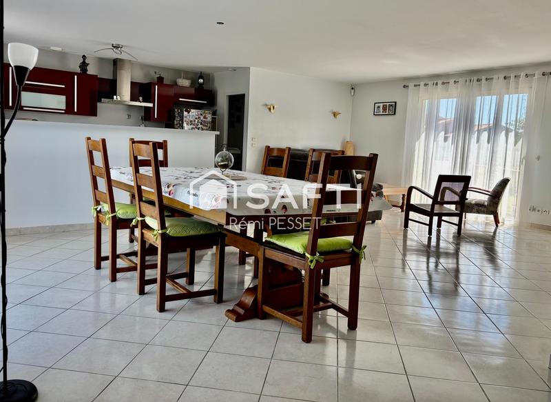 Maison - 118 m² - 4 pièces