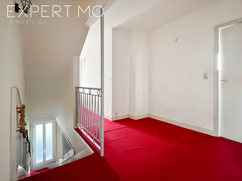 Maison - 170 m² - 7 pièces