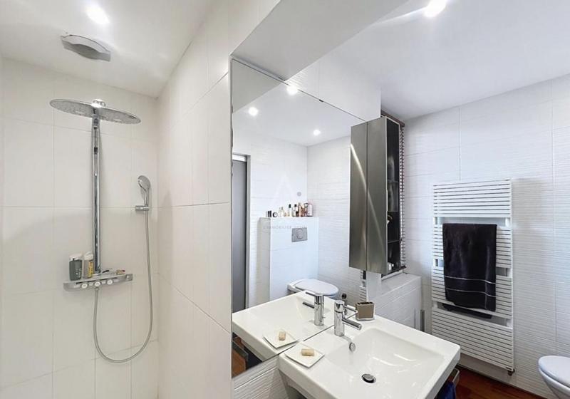 Maison - 165 m² - 6 pièces