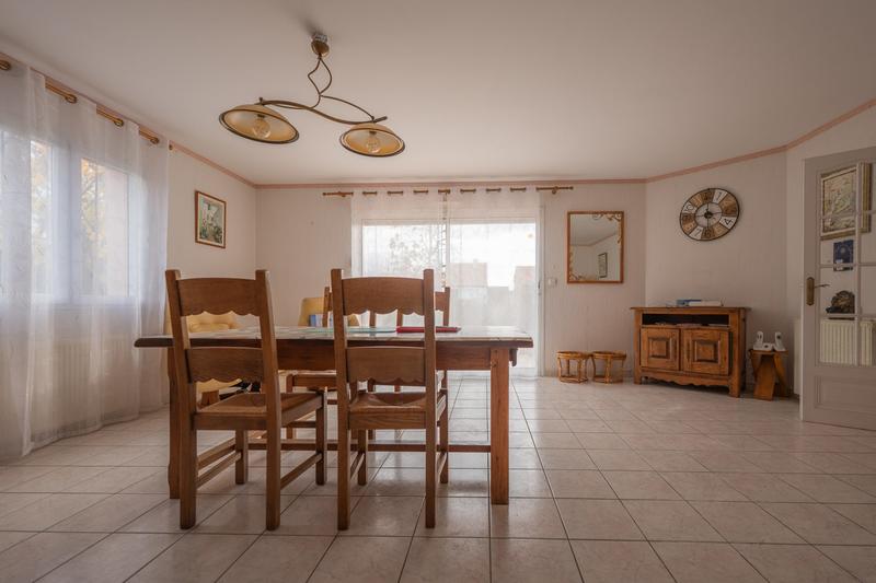 Maison - 102 m² - 4 pièces