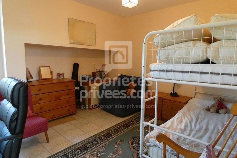 Demeure - 188 m² - 7 pièces