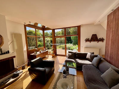 Maison - 130 m² - 6 pièces