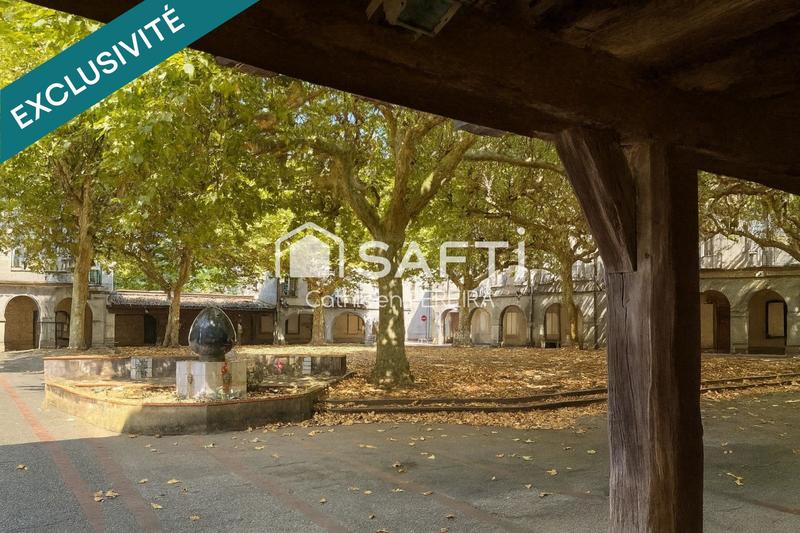 Maison - 484 m² - 5 pièces