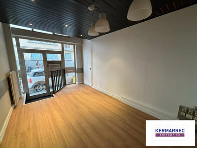 Local commercial - 92 m²