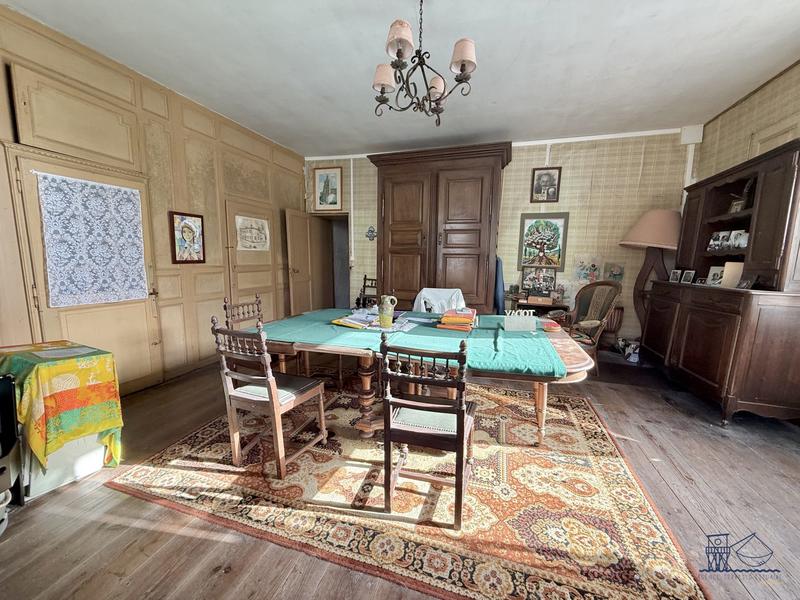 Maison ancienne - 215 m² - 14 pièces