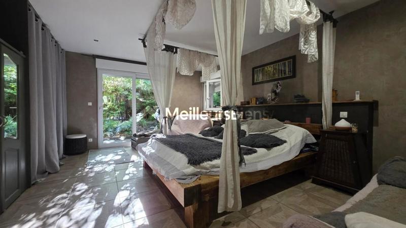 Maison de campagne - 330 m² - 10 pièces