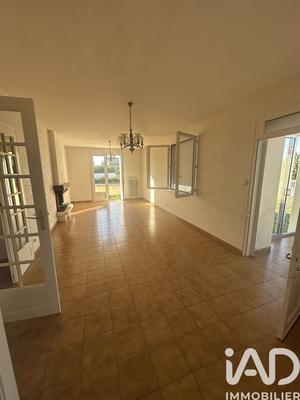Maison - 106 m² - 4 pièces