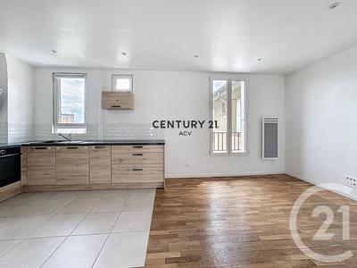 Duplex - 44 m² - 3 pièces