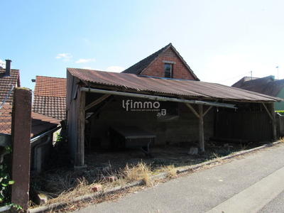 Maison - 379 m² - 3 pièces