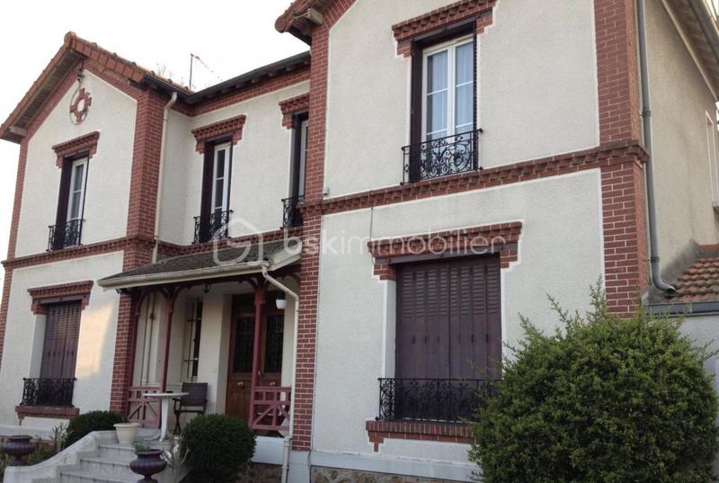 Maison de maîtres - 132 m² - 6 pièces