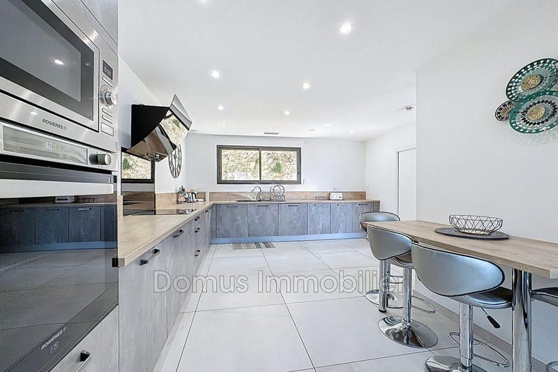 Villa - 173 m² - 4 pièces