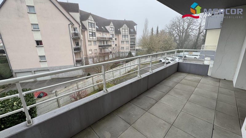 Appartement - 75 m² - 3 pièces