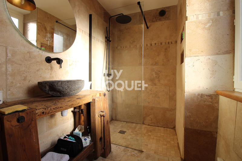 Maison - 151 m² - 6 pièces