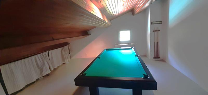 Maison - 384 m² - 18 pièces