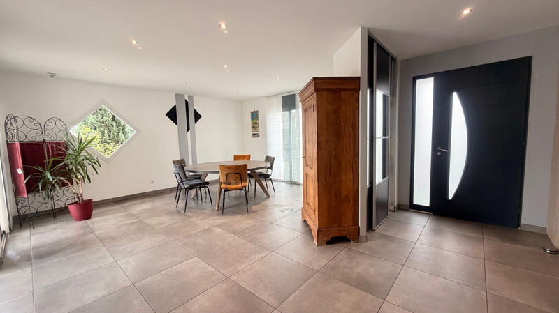 Maison - 139 m² - 6 pièces