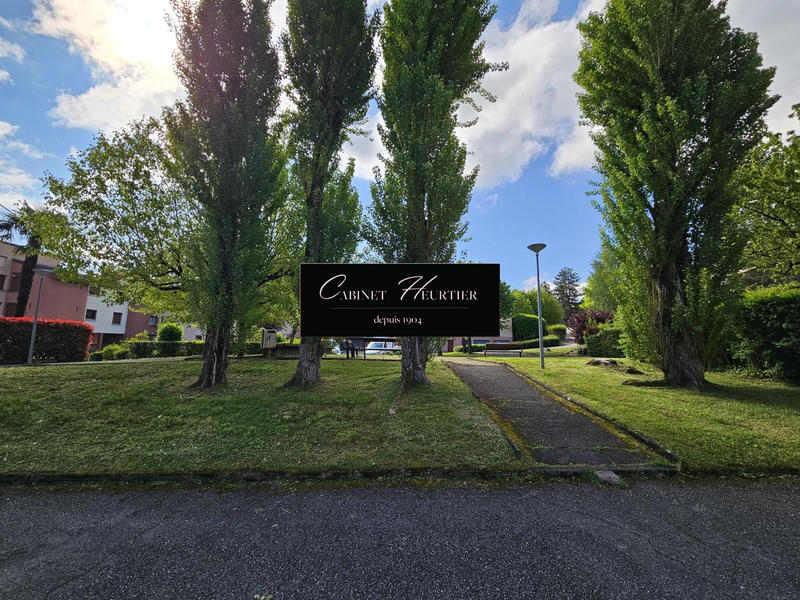 Appartement - 110 m² - 5 pièces