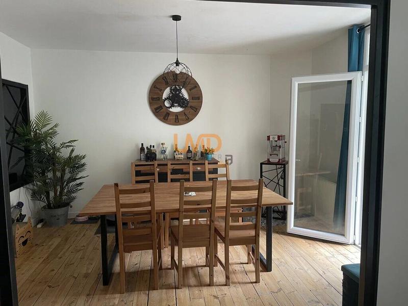 Maison de ville - 197 m² - 13 pièces