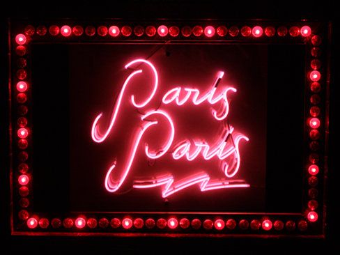 Paris Paris