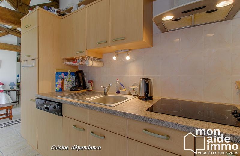 Maison - 311 m² - 7 pièces