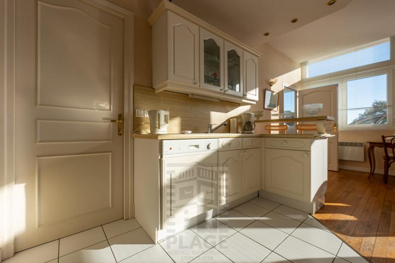 Appartement - 82 m² - 4 pièces