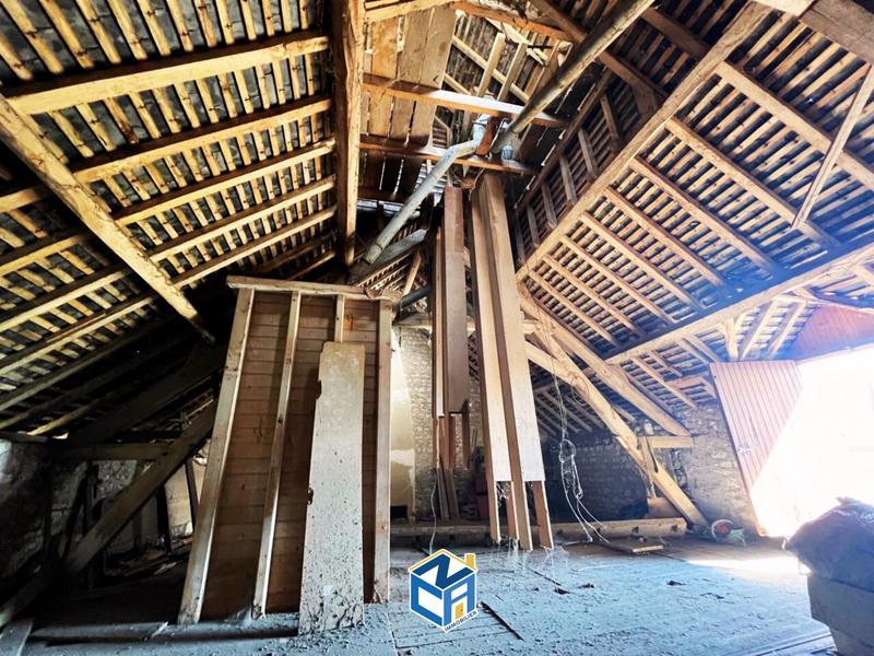 Maison ancienne - 190 m² - 6 pièces