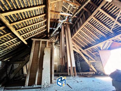 Maison ancienne - 190 m² - 6 pièces