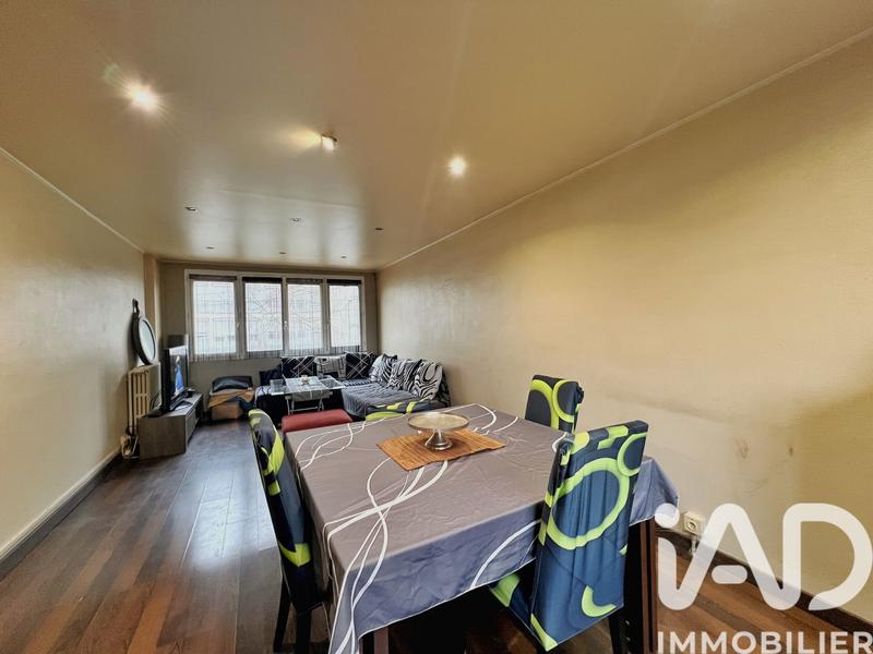 Maison - 80 m² - 5 pièces