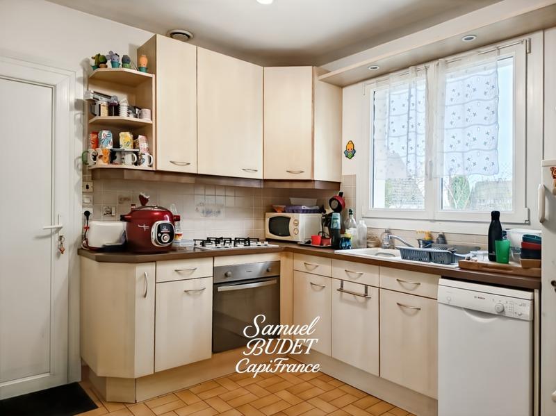 Maison - 93 m² - 4 pièces