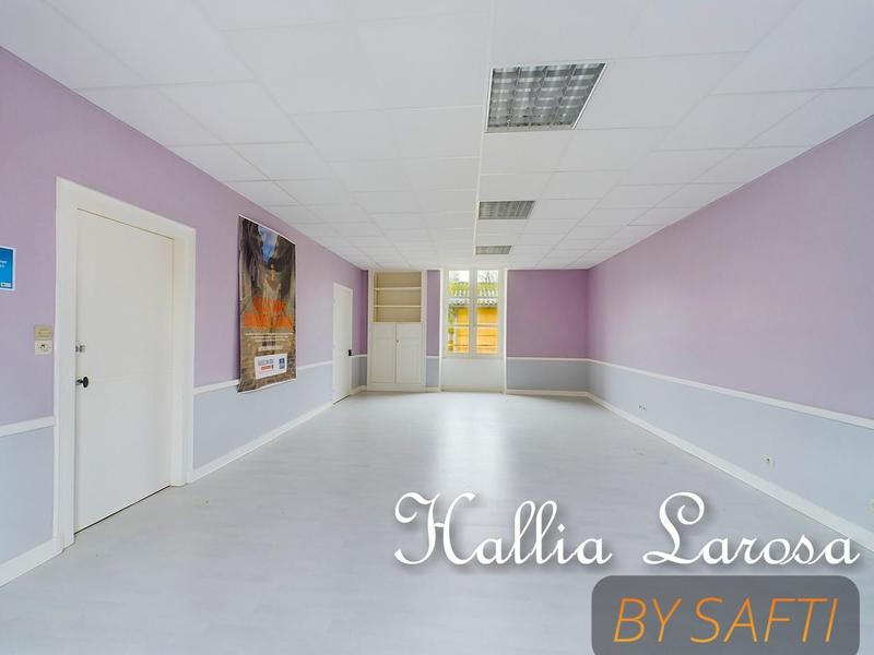 Maison - 275 m² - 8 pièces