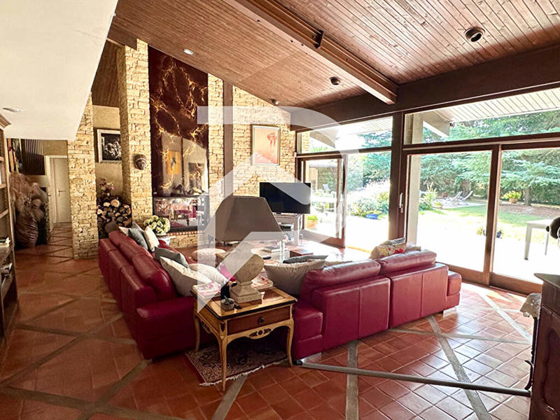 Villa - 290 m² - 8 pièces