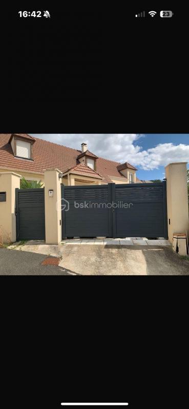 Maison - 161 m² - 7 pièces