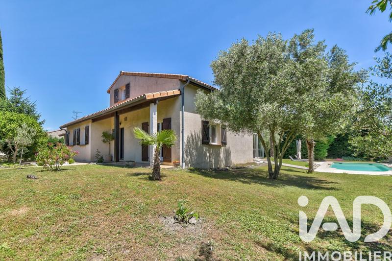 Maison - 135 m² - 5 pièces