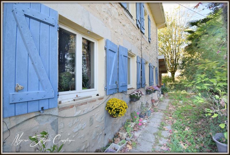 Maison - 225 m² - 5 pièces