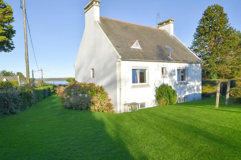 Maison - 122 m² - 6 pièces