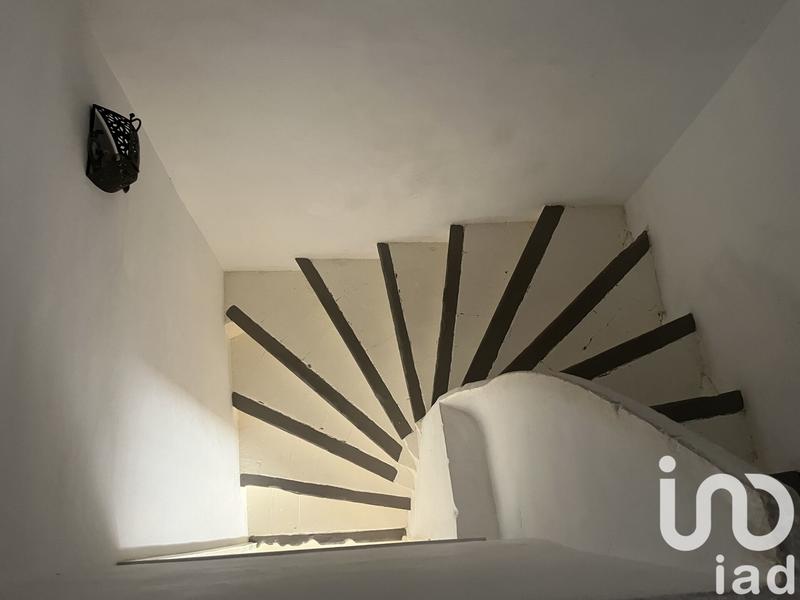 Maison - 383 m² - 10 pièces